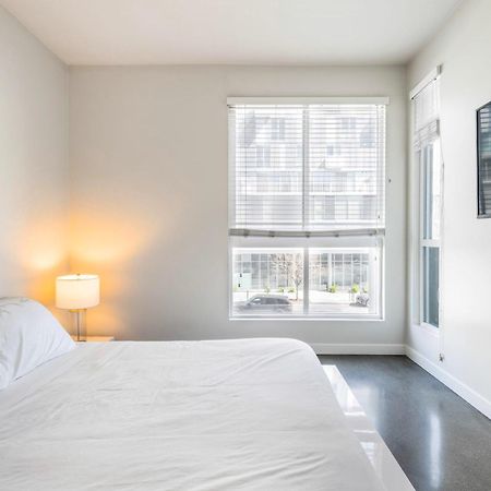 New 2Br Luxury Apartment Hollywood لوس أنجلوس المظهر الخارجي الصورة