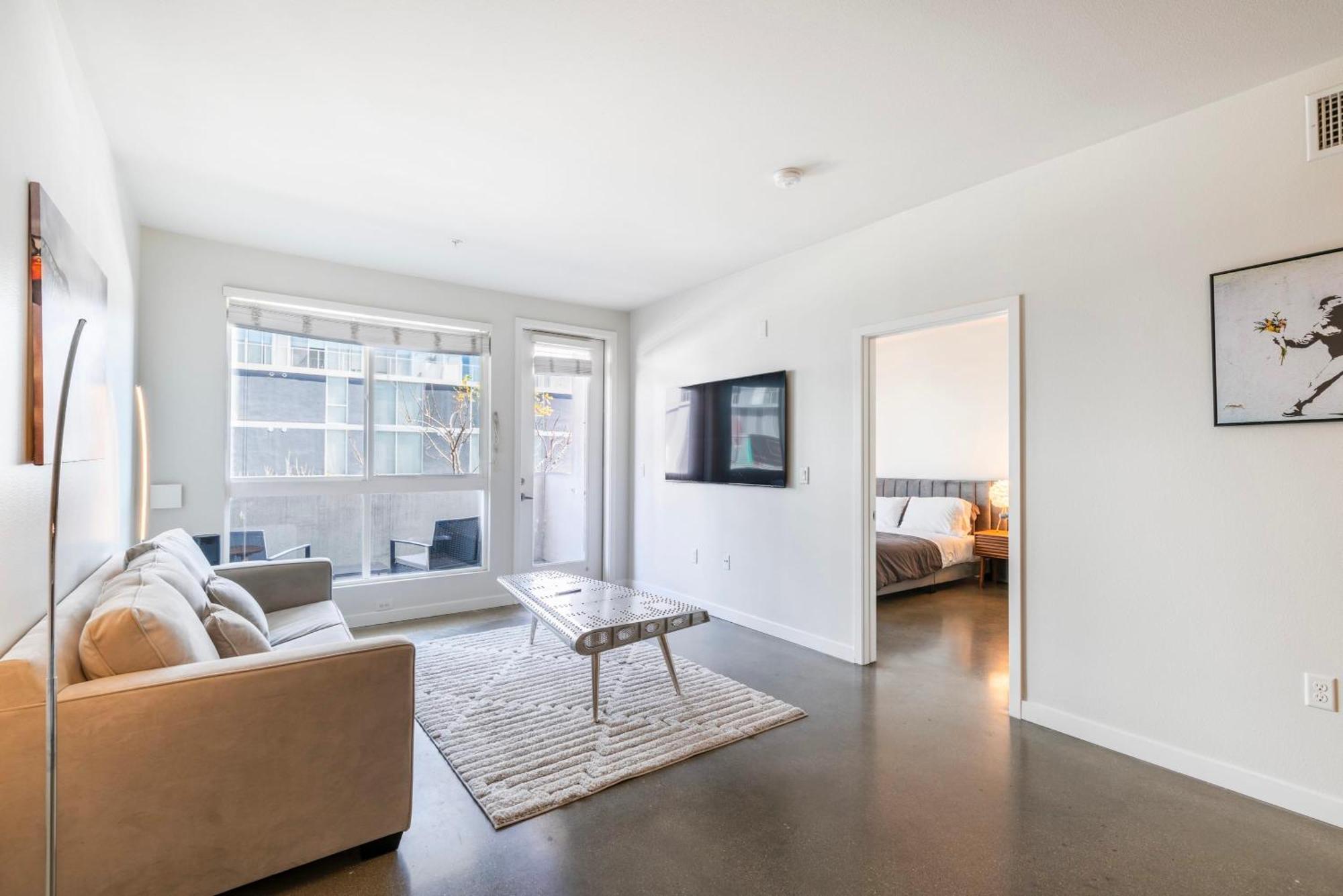 New 2Br Luxury Apartment Hollywood لوس أنجلوس المظهر الخارجي الصورة